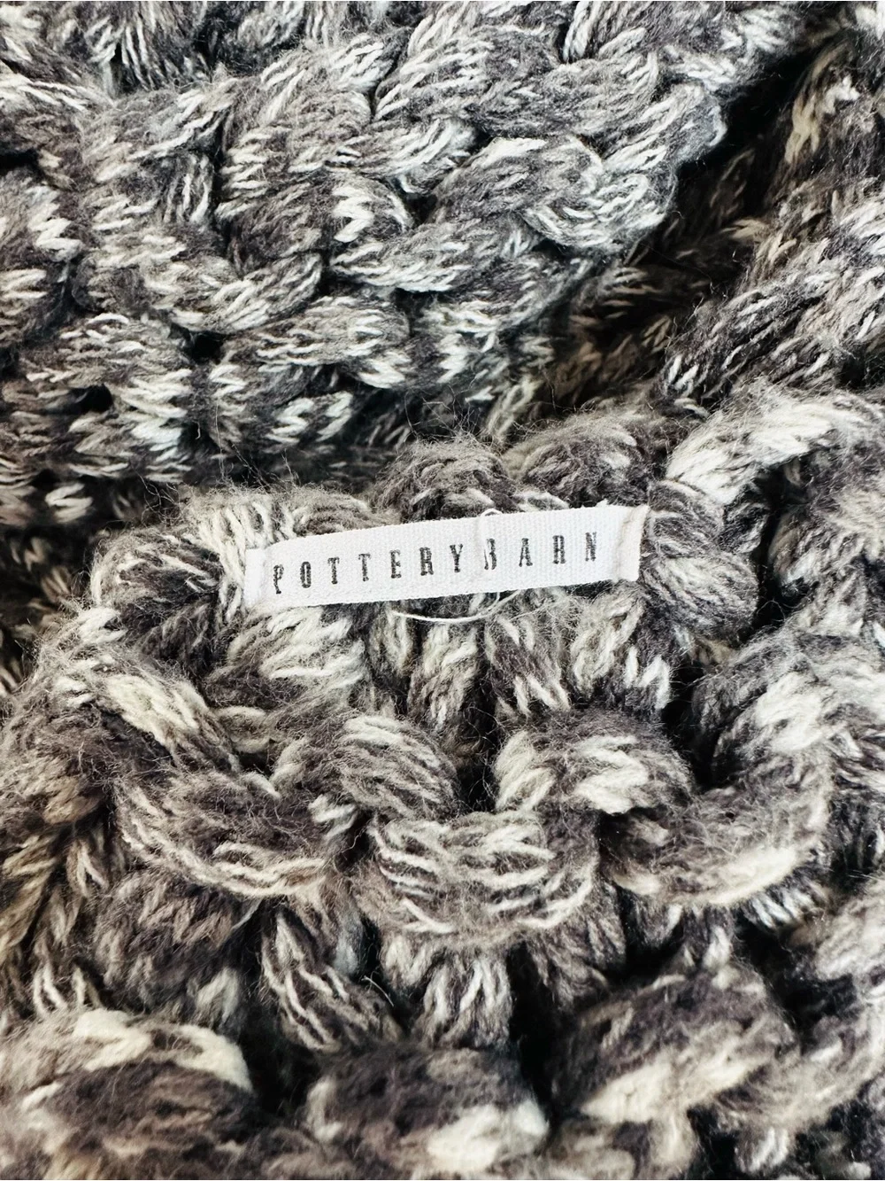Pottery Barn Colossal Cable Knit Throw Blanket Gray Marl Twin Size 75x65 Boho